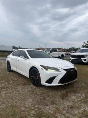 Ultra White 2022 Lexus ES 350 F Sport