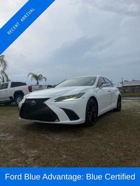 Ultra White 2022 Lexus ES 350 F Sport