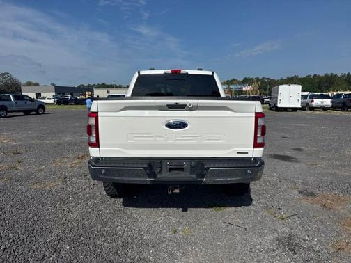 White Metallic 2021 Ford F-150 Lariat