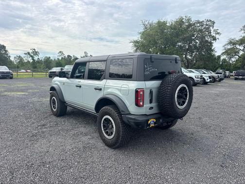 Cactus 2022 Ford Bronco Badlands