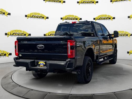 2026 Ford F-350 Lariat Super Duty