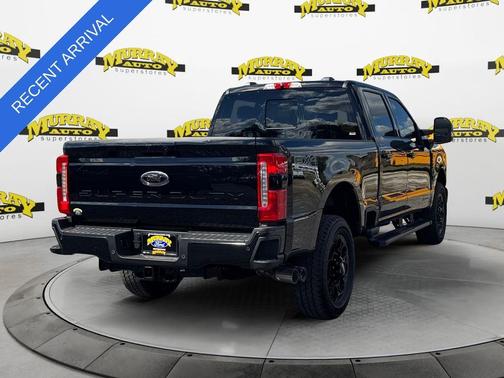 2026 Ford F-350 Lariat Super Duty