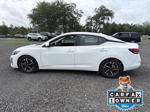 Cloud White 2024 Nissan Sentra SV
