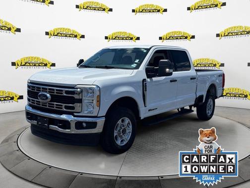 White 2025 Ford F-250 XLT