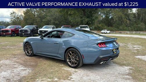 2025 Ford Mustang EcoBoost Premium