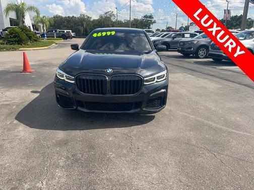 2022 BMW 750 i xDrive