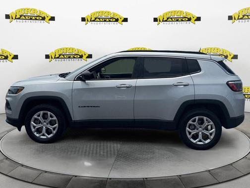 Silver Zynith 2024 Jeep Compass Latitude