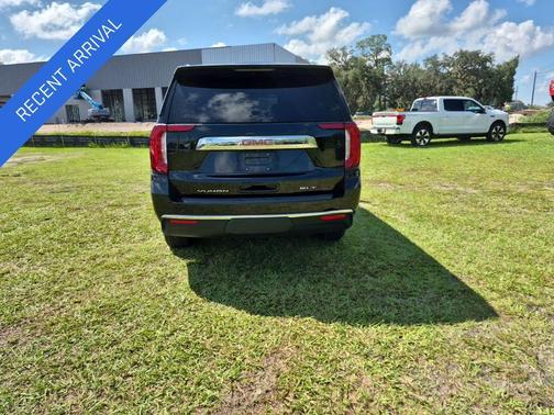 2024 GMC Yukon XL SLT