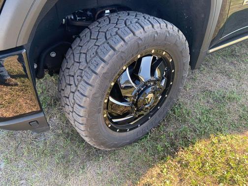 Onyx Black 2022 GMC Sierra 3500 Denali