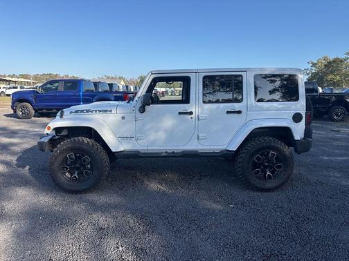2017 Jeep Wrangler Unlimited Sahara