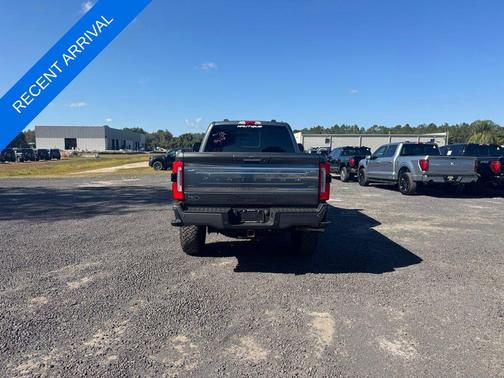 2023 Ford F-350 Platinum