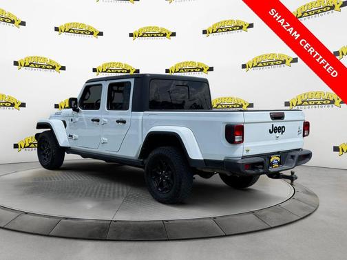 2022 Jeep Gladiator Sport