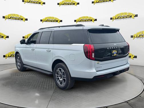 Space Silver 2026 Ford Expedition Max Active