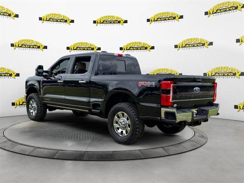 2024 Ford F-350 Lariat Super Duty