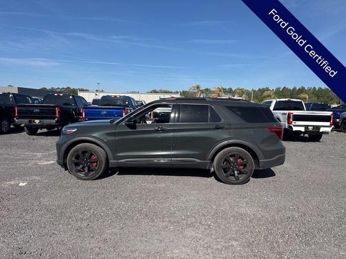 Green Metallic 2022 Ford Explorer ST