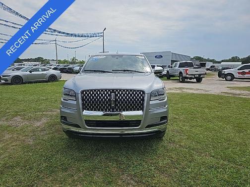 2023 Lincoln Navigator L Black Label