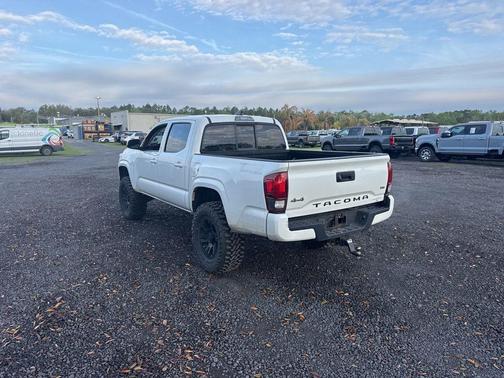 2022 Toyota Tacoma 