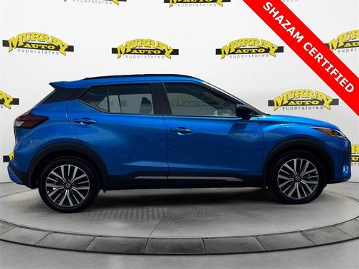 2021 Nissan Kicks SR