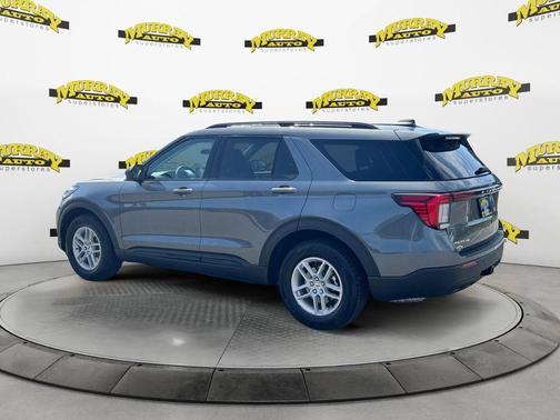 Carbonized Gray Metallic 2026 Ford Explorer Active