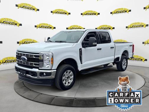 Oxford White 2024 Ford F-250 XLT
