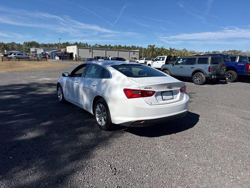 2025 Chevrolet Malibu LT