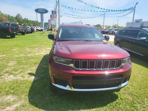 2023 Jeep Grand Cherokee L Laredo