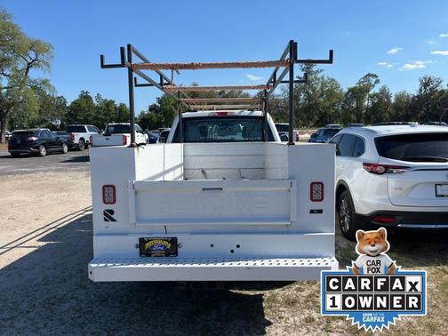 Oxford White 2024 Ford F-250 XL