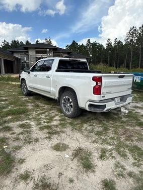 Iridescent Pearl Tricoat 2023 Chevrolet Silverado 1500 High Country
