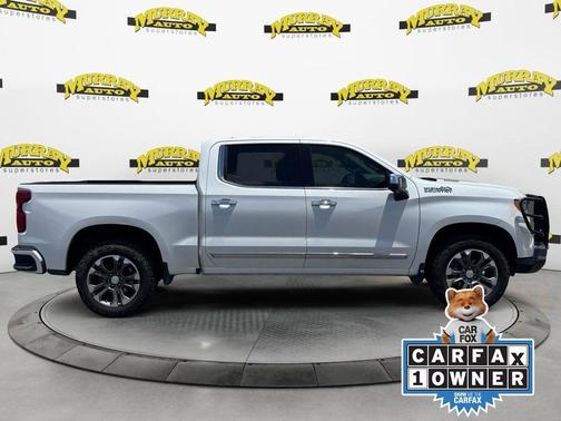 Pearl 2023 Chevrolet Silverado 1500 High Country