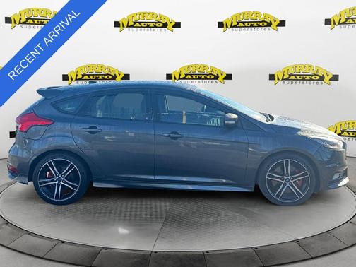 2018 Ford Focus ST Base