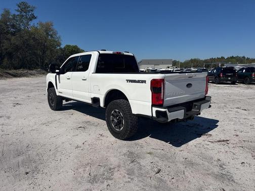 Star White 2024 Ford F-250 Lariat