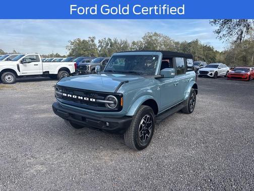 2022 Ford Bronco Outer Banks