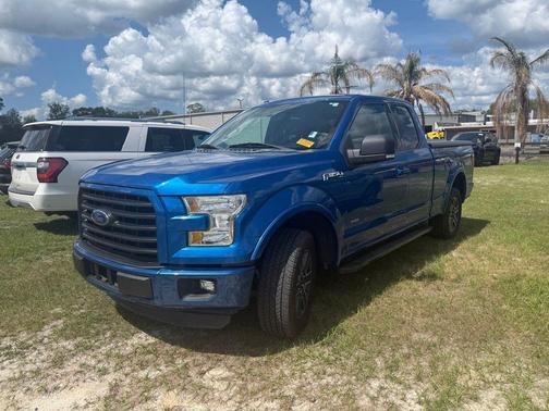 Blue Flame Metallic 2015 Ford F-150 XLT