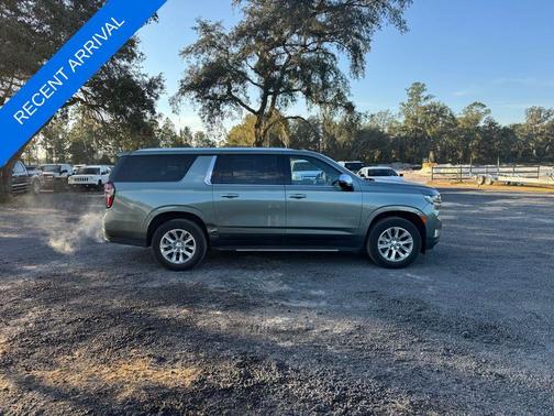 2023 Chevrolet Suburban Premier