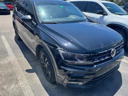 2021 Volkswagen Tiguan 2.0T SE R-Line Black