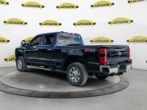 2026 Ford F-350 Lariat Super Duty