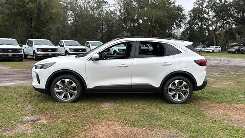 2025 Ford Escape Platinum
