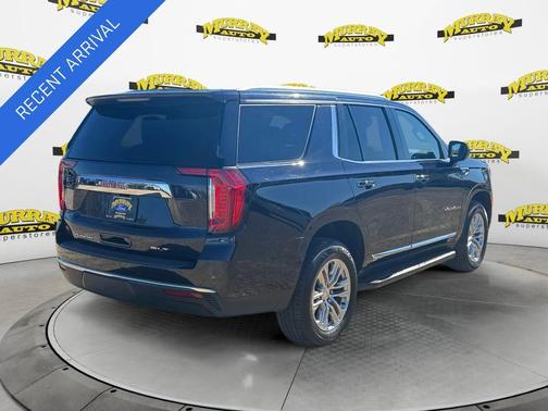 2023 GMC Yukon SLT
