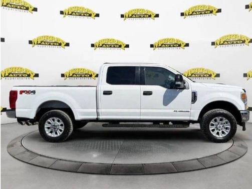 Oxford White 2020 Ford F-250 XLT
