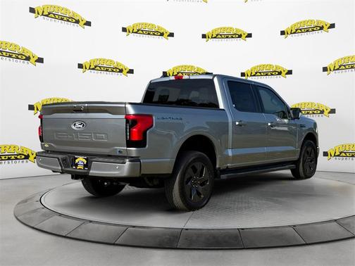 2025 Ford F-150 Lightning Flash