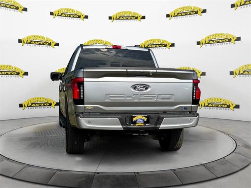 2025 Ford F-150 Lightning Flash