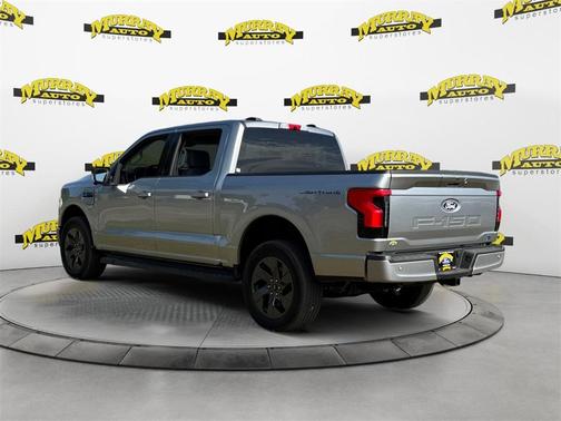 2025 Ford F-150 Lightning Flash