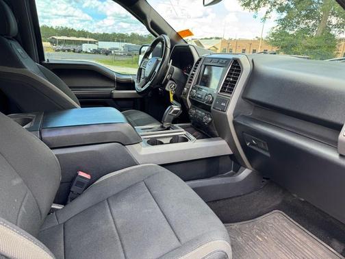 Black Metallic 2019 Ford F-150 Raptor