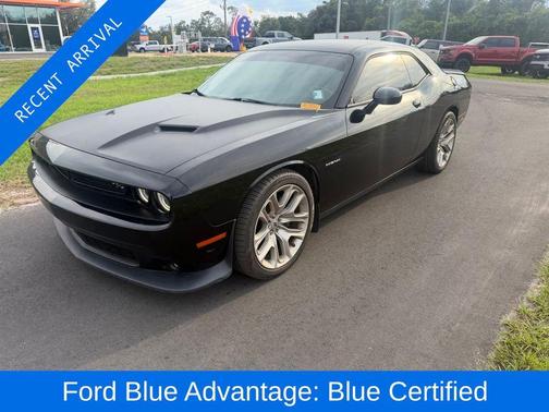 Pitch Black Clearcoat 2020 Dodge Challenger R/T
