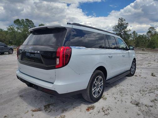 Silver Metallic 2025 Ford Expedition Max Active