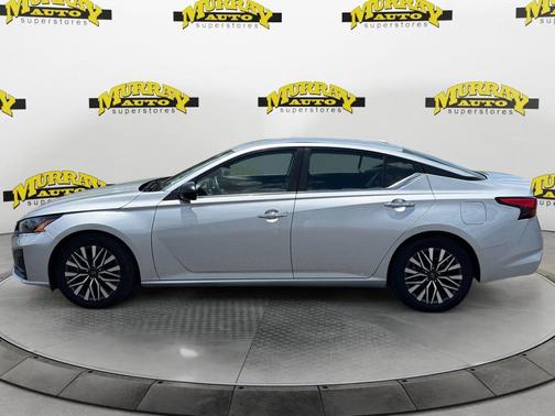 Brilliant Silver Metallic 2024 Nissan Altima 2.5 SV