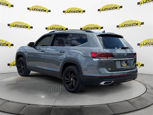 2022 Volkswagen Atlas 2.0T SE w/Technology