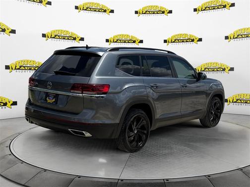 2022 Volkswagen Atlas 2.0T SE w/Technology