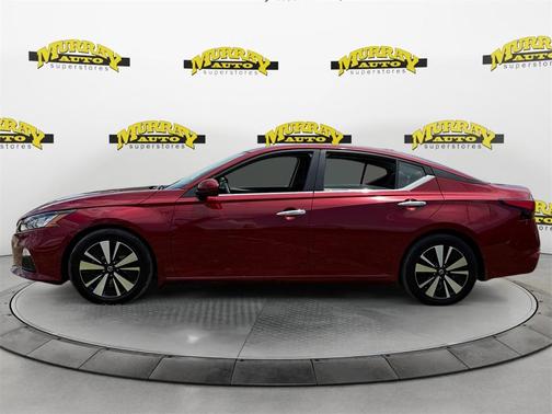 2022 Nissan Altima 2.5 SV