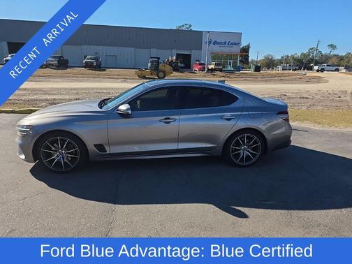 2022 Genesis G70 2.0T